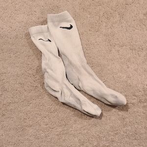 Nike White Athletic Crew Socks